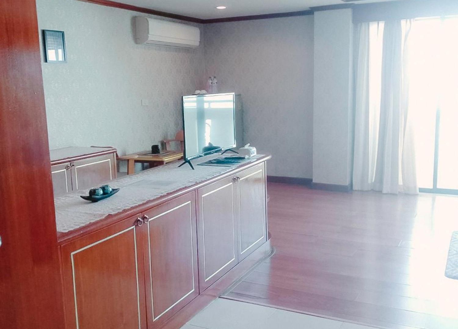 โรงแรม Antai Holiday