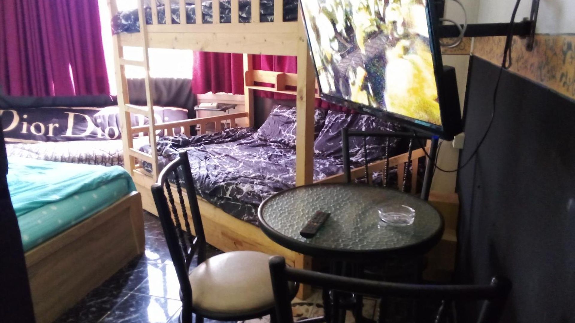 บ้านพัก Ben & Lek 3*