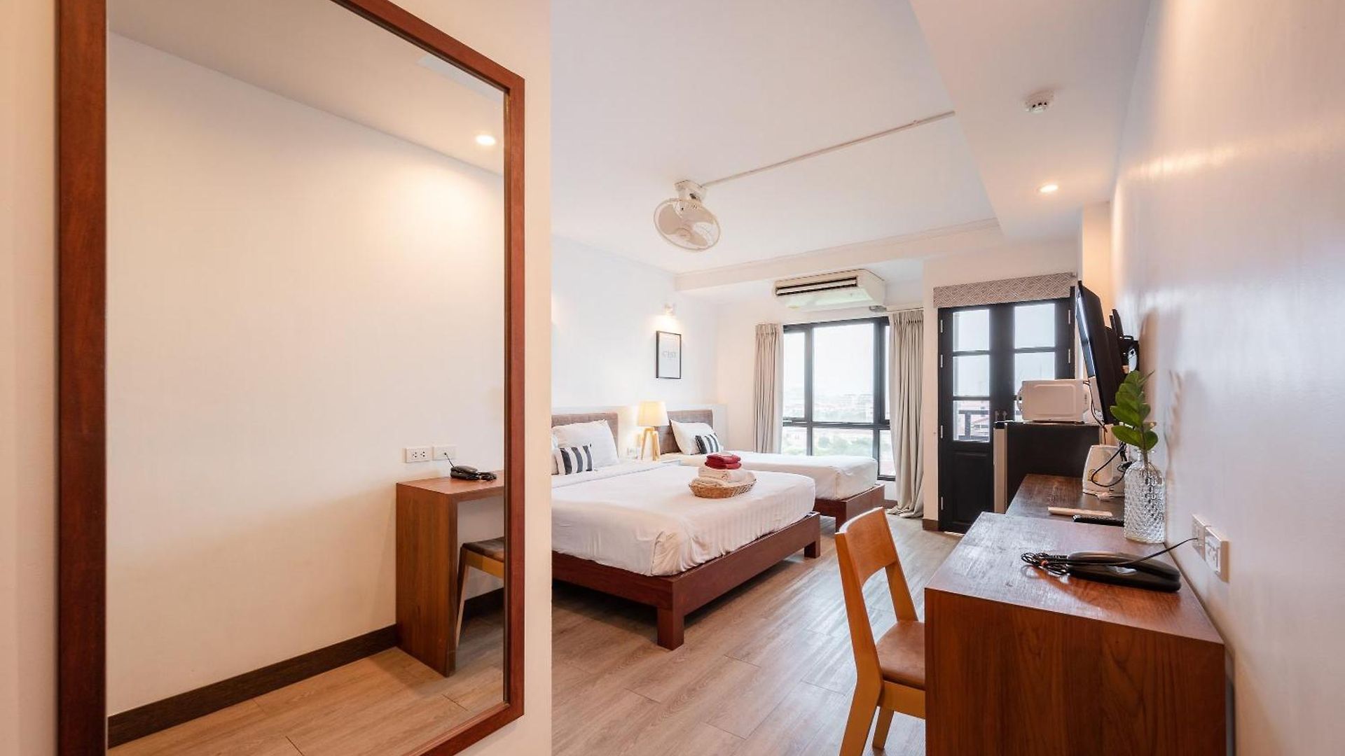 โรงแรม The Corner Pattaya