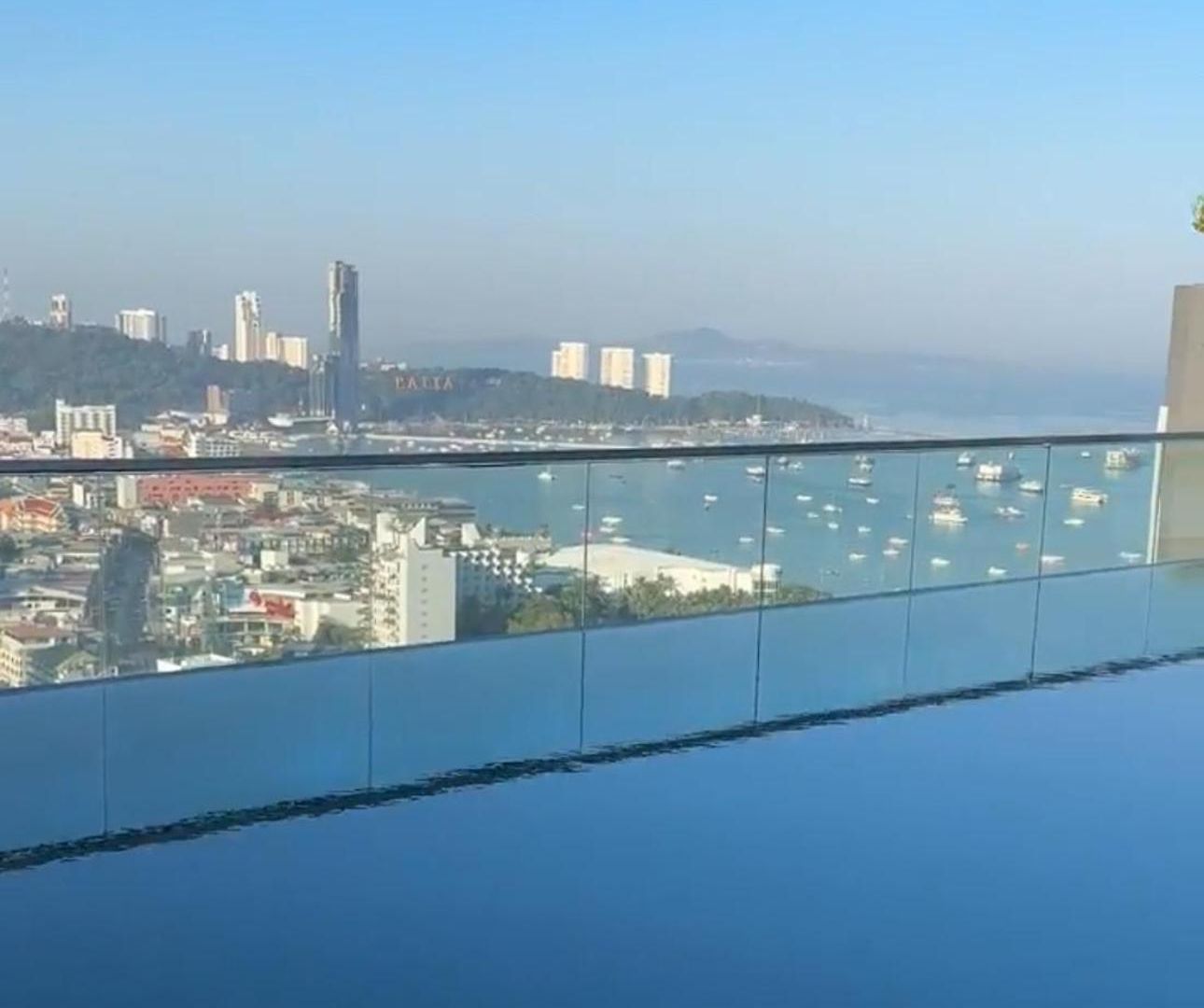 The Base Near Festival อพาร์ทเม้น Pattaya