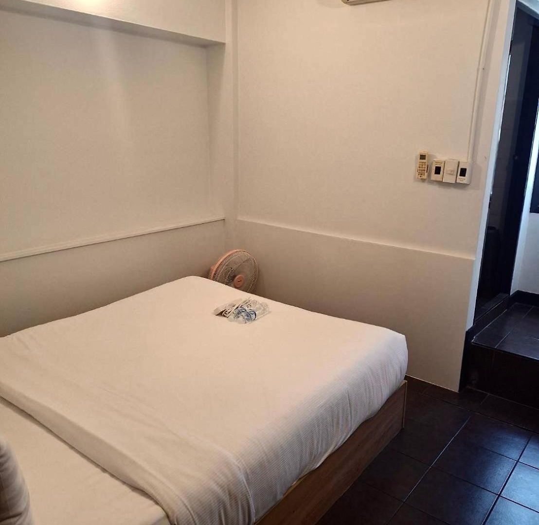 Maland House - Soi 14 Saisong Road โรงแรม *