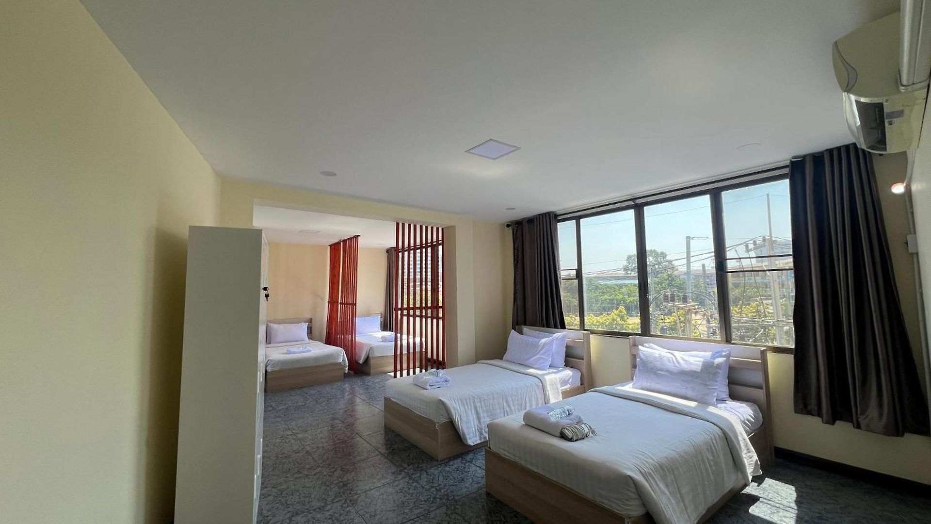 Maland House - Soi 14 Saisong Road * Pattaya