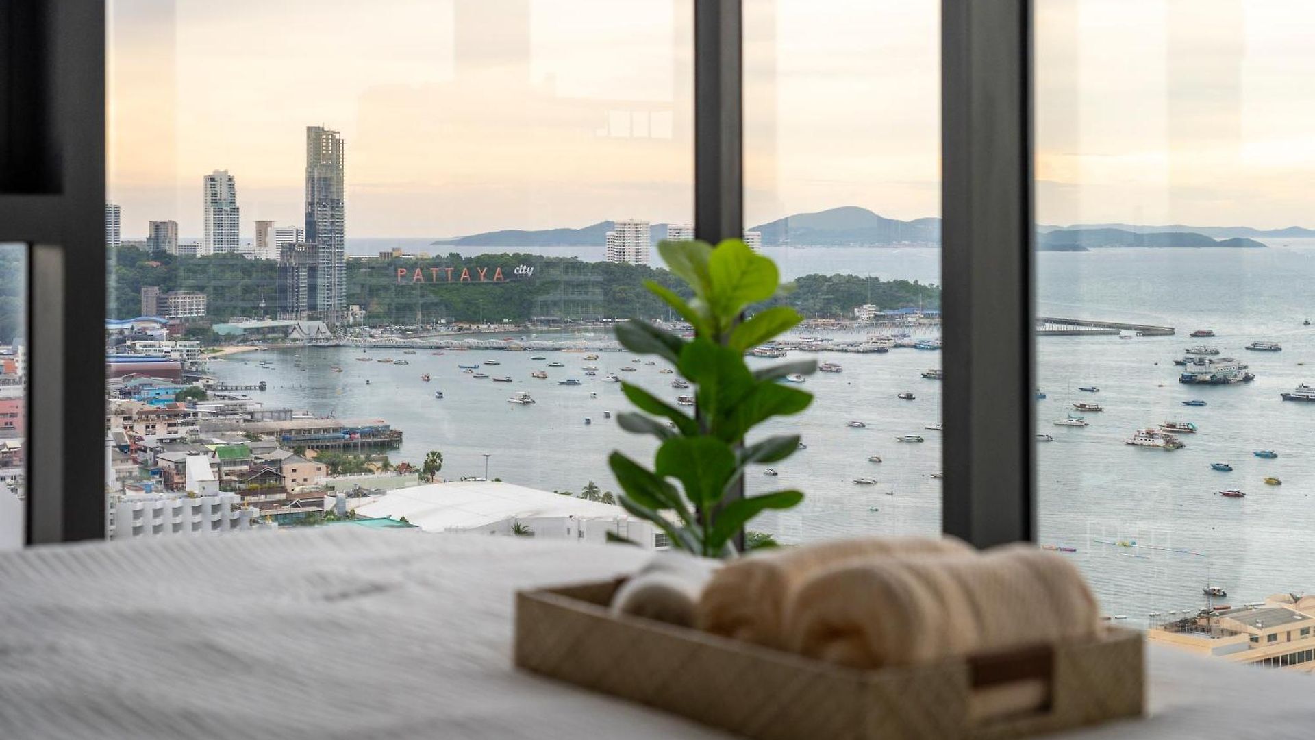โรงแรม Vacaystation Edge 4*