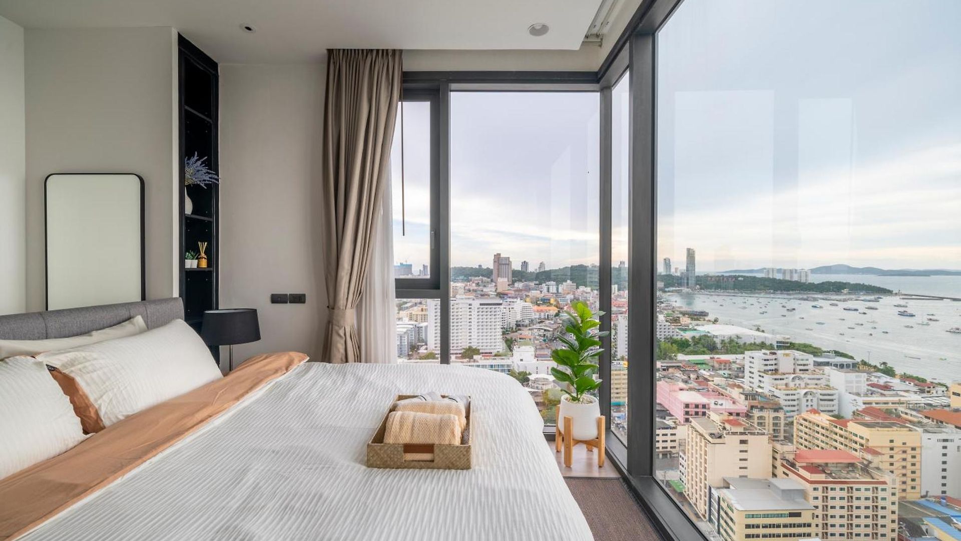 Vacaystation Edge 4* Pattaya