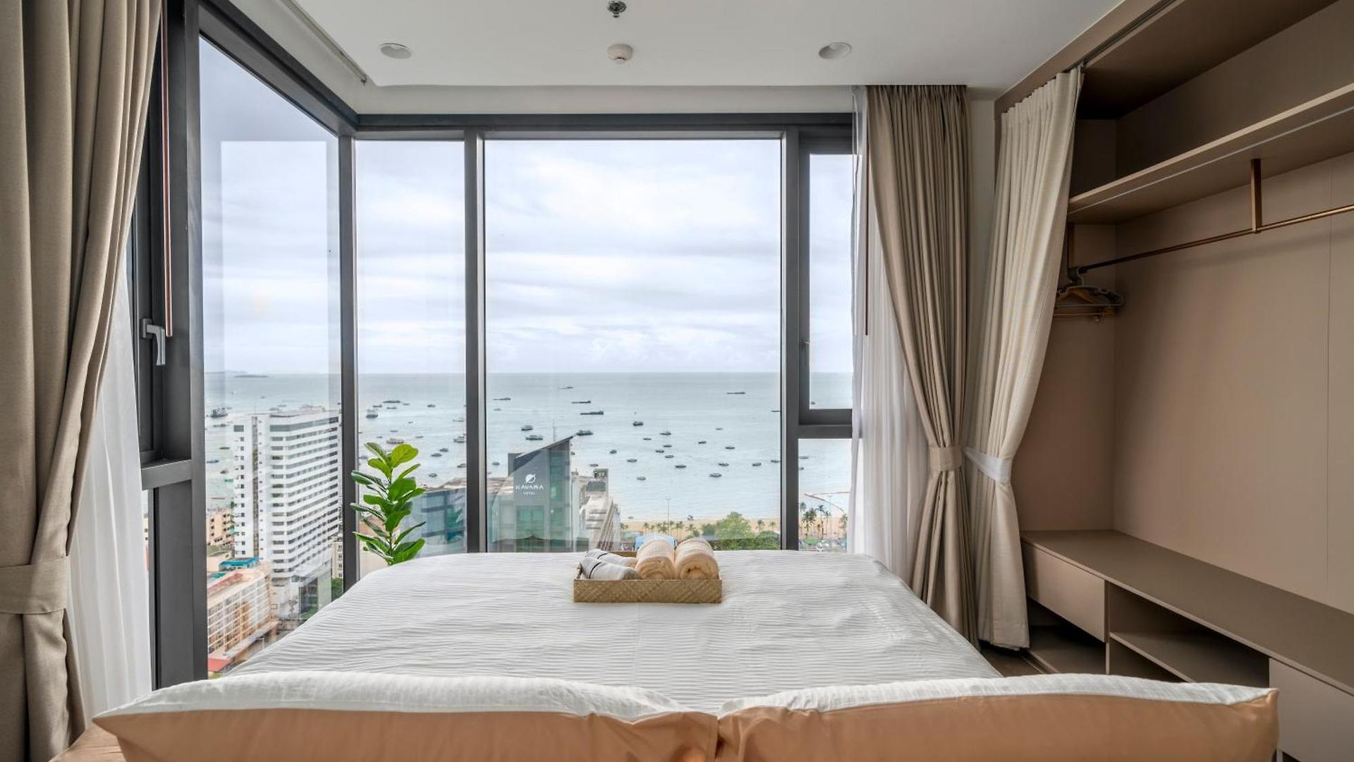Vacaystation Edge โรงแรม 4*