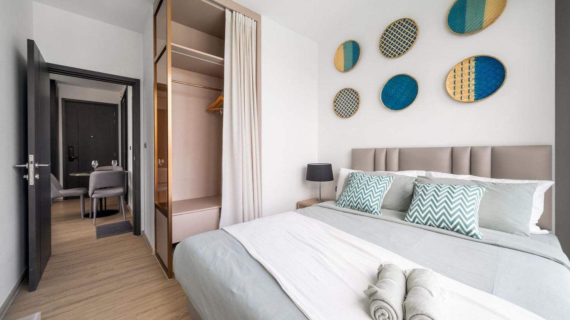 โรงแรม Vacaystation Edge 4*