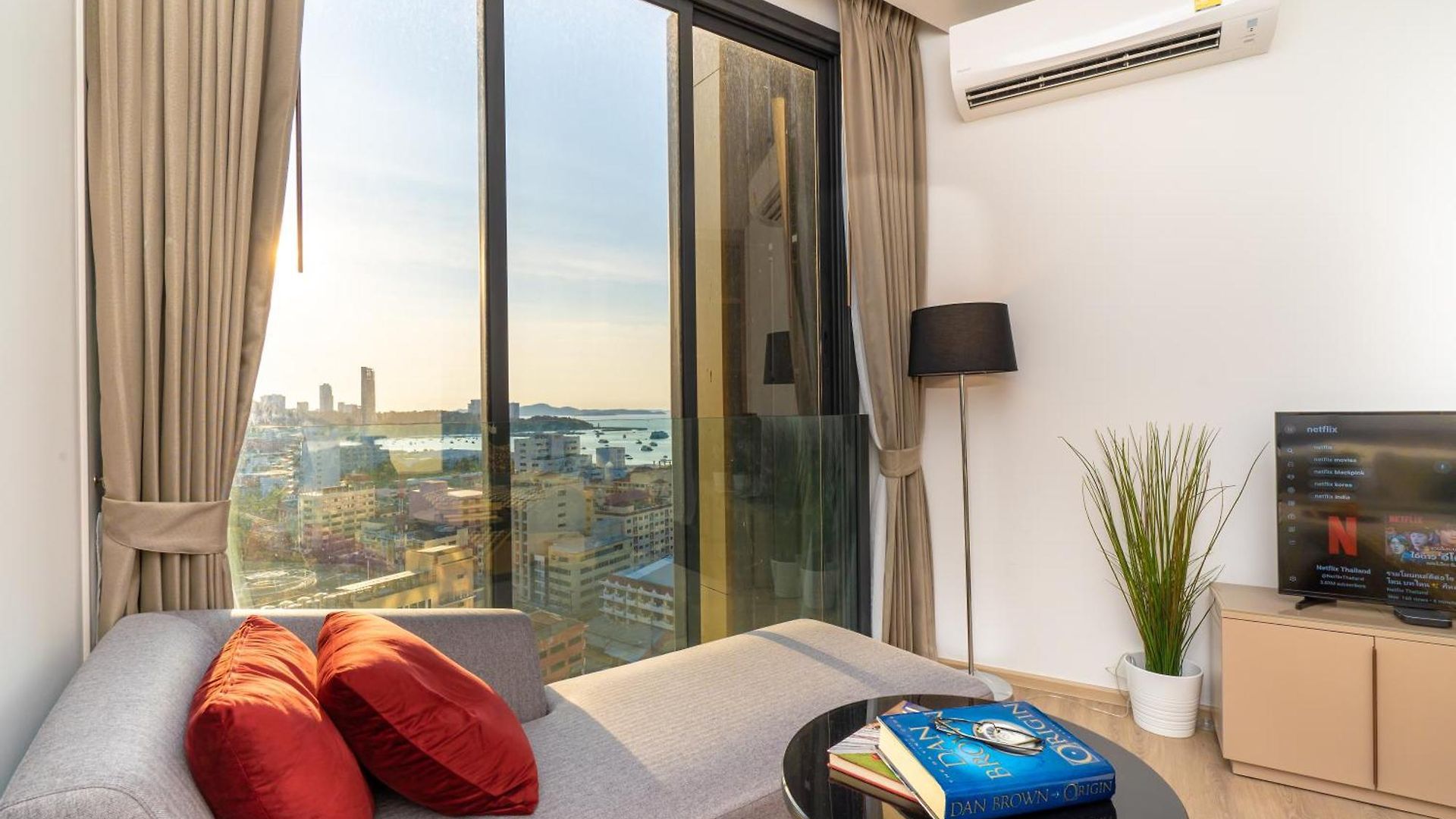 โรงแรม Vacaystation Edge 4*