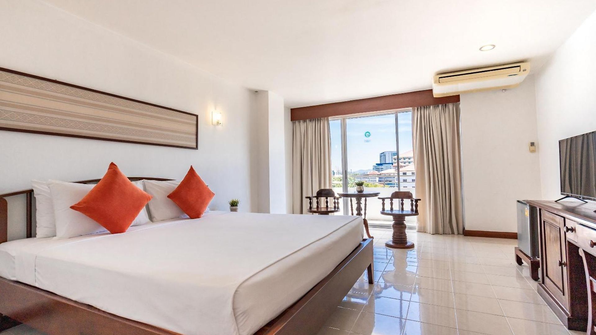 โรงแรมเจพี วิลลา 3*