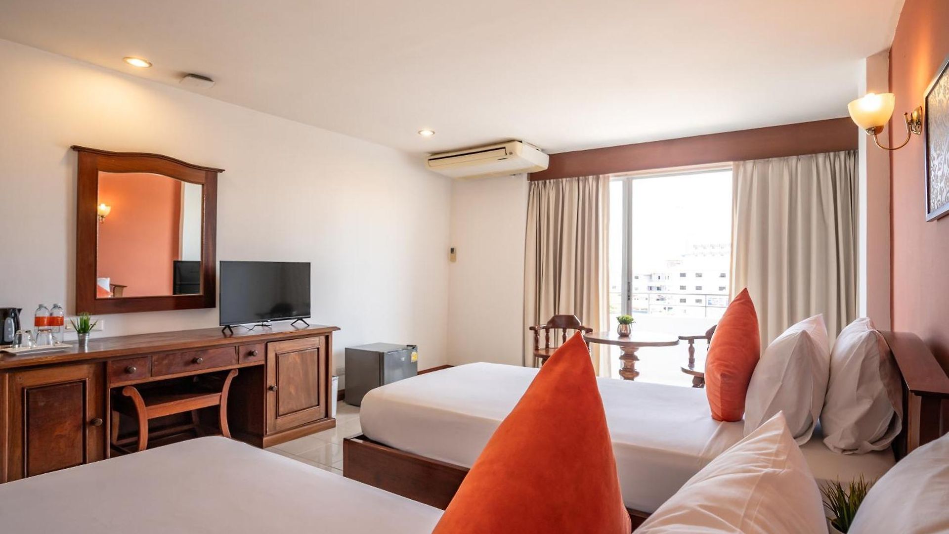 โรงแรมเจพี วิลลา โรงแรม Pattaya