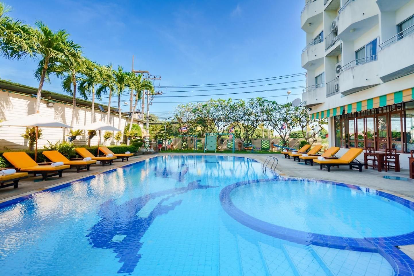 โรงแรมเจพี วิลลา Pattaya