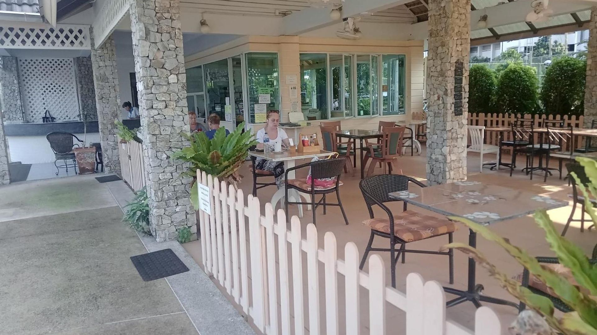 อพาร์ทเม้น Condotel A Jomtien Road