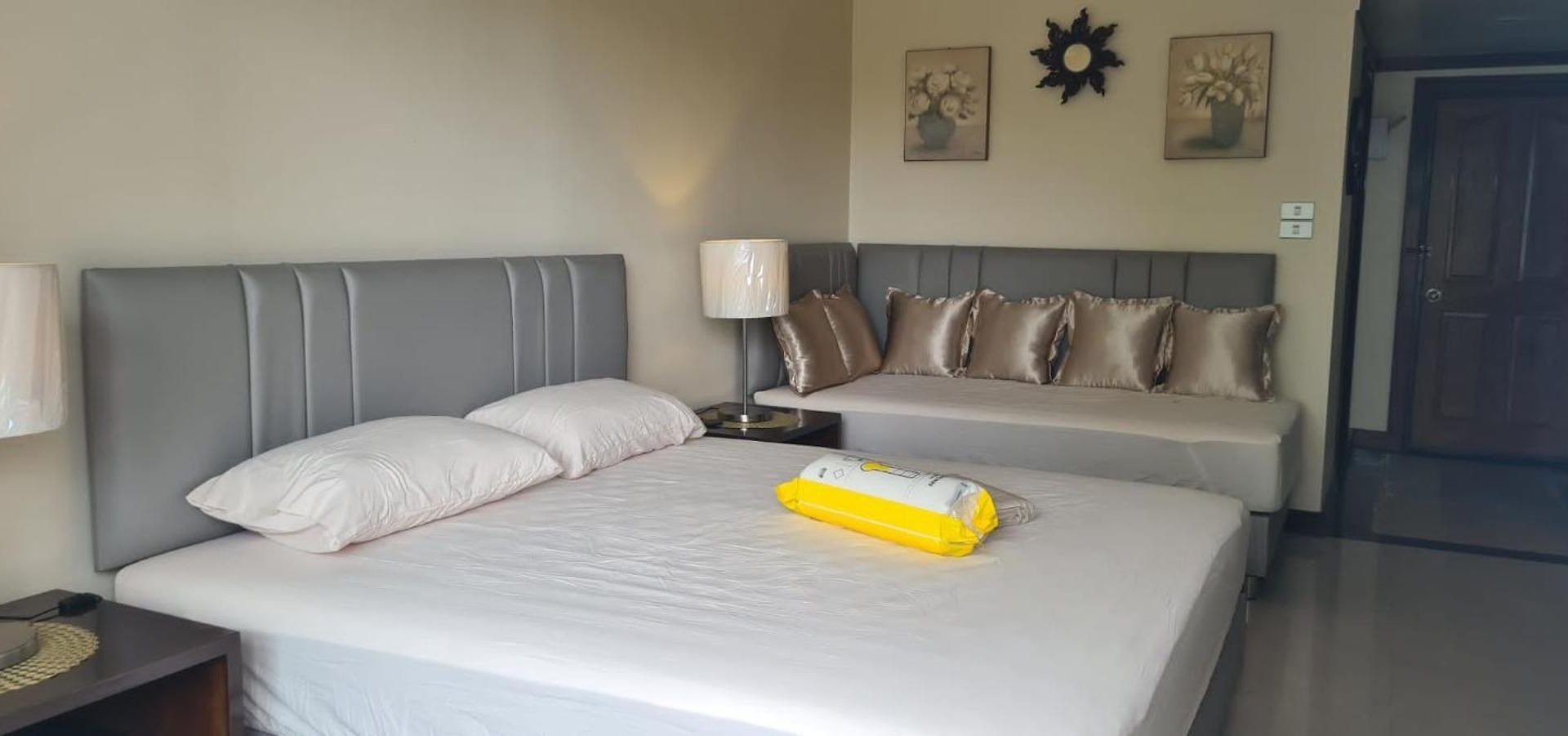 Condotel A Jomtien Road อพาร์ทเม้น