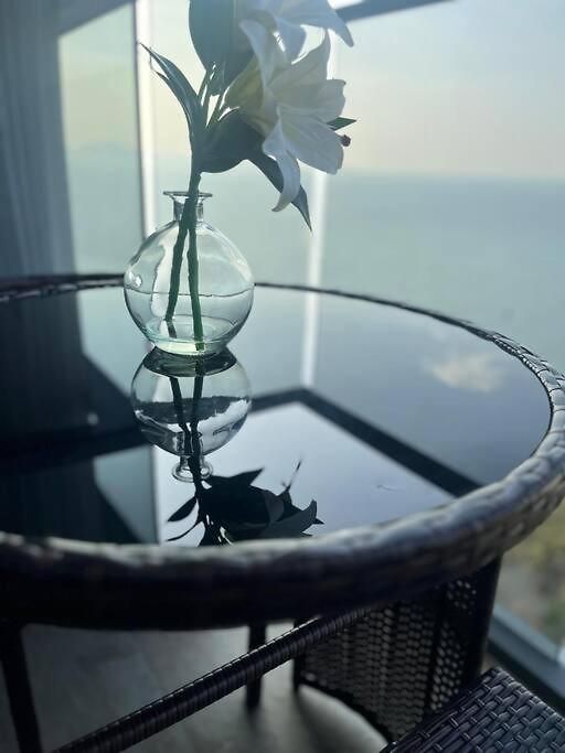 อพาร์ทเม้น Sea View At The Front - Breathtaking View