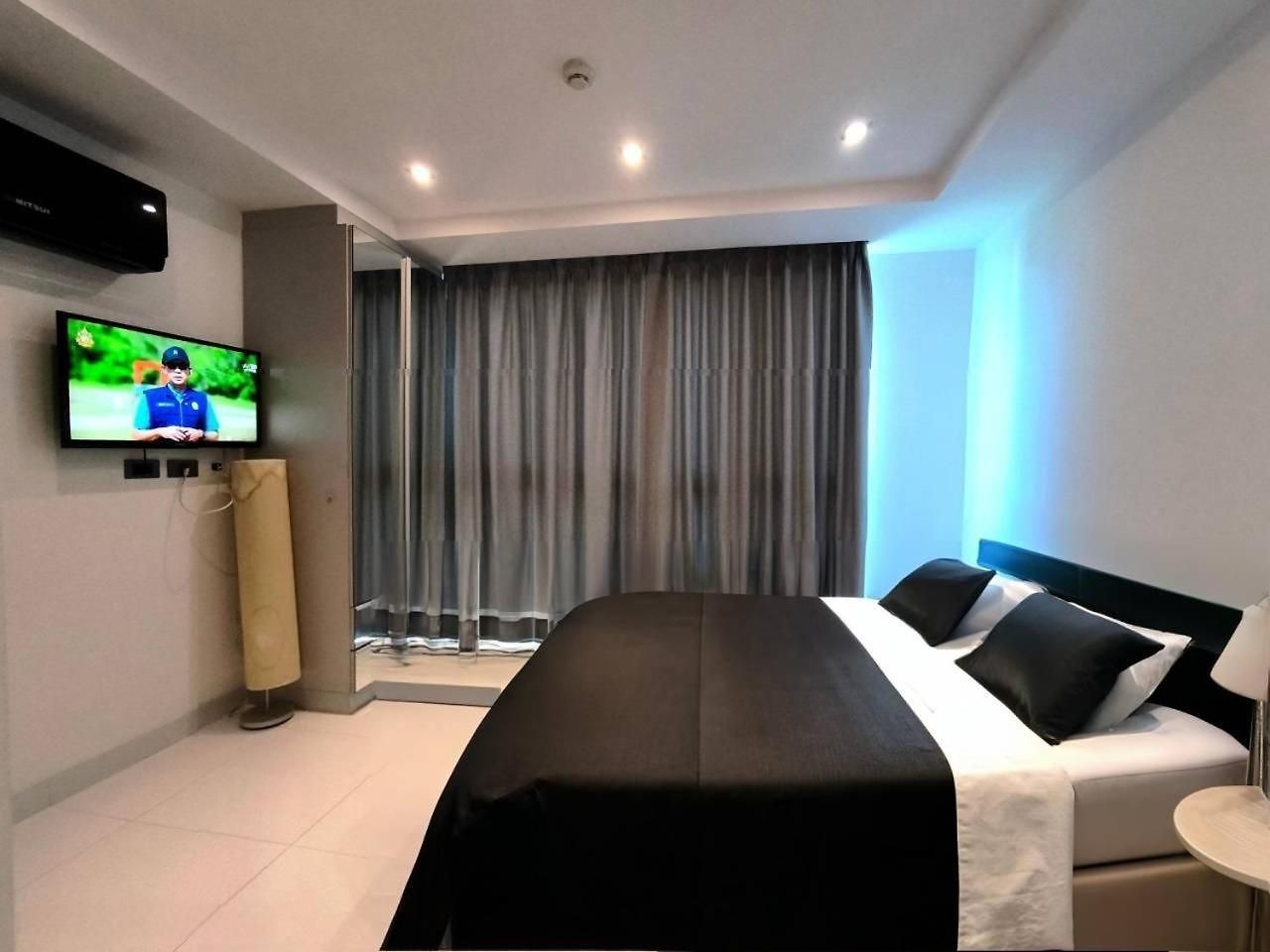 Serenity Wongamat 410 *