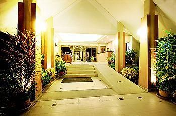 Authong โรงแรม