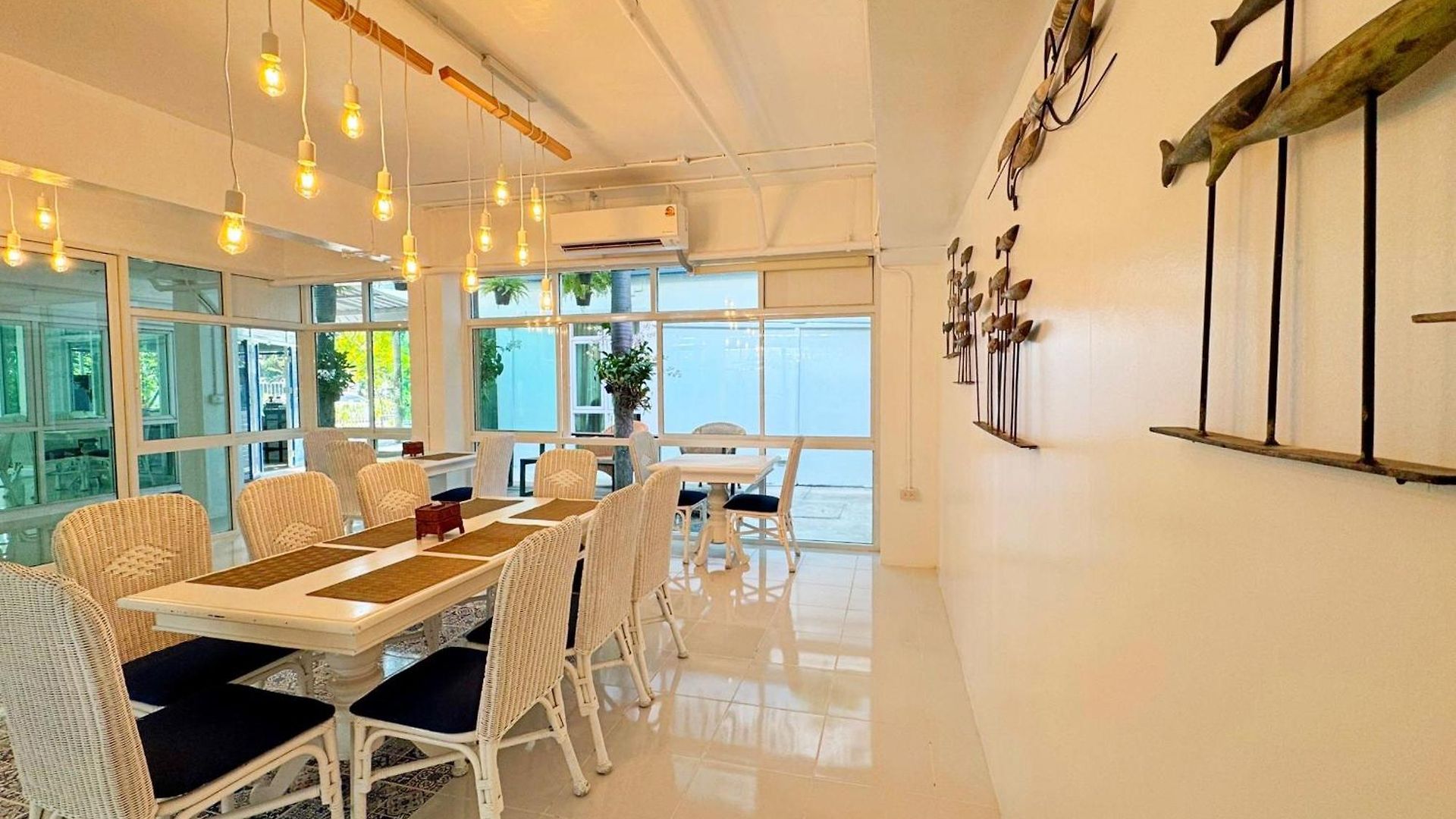 Baan By Sabai Near By God โรงแรม