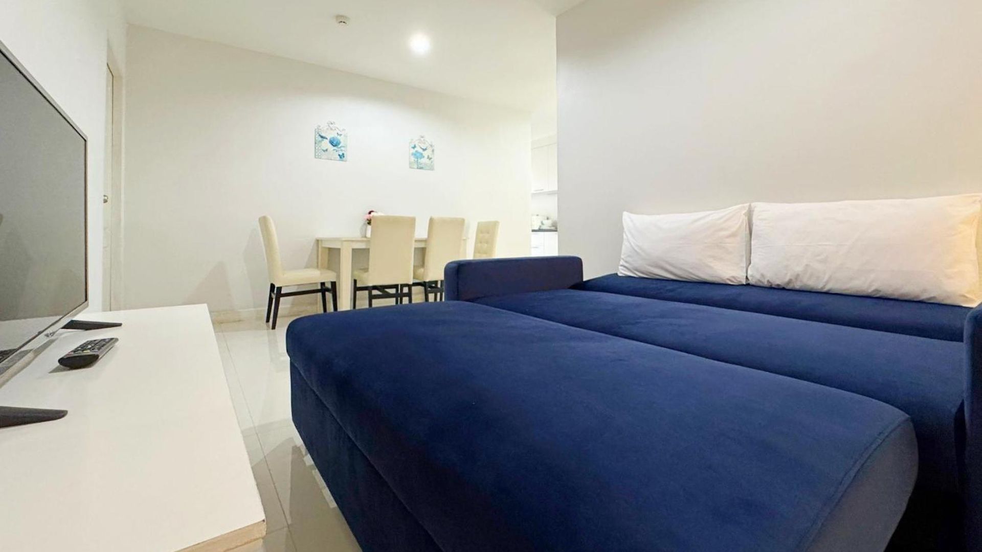 Baan By Sabai Near By God โรงแรม 3*