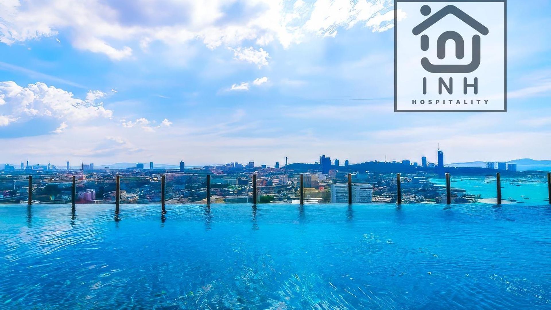 อพาร์ตโฮเทล The Base Exclusive By Inh Global *