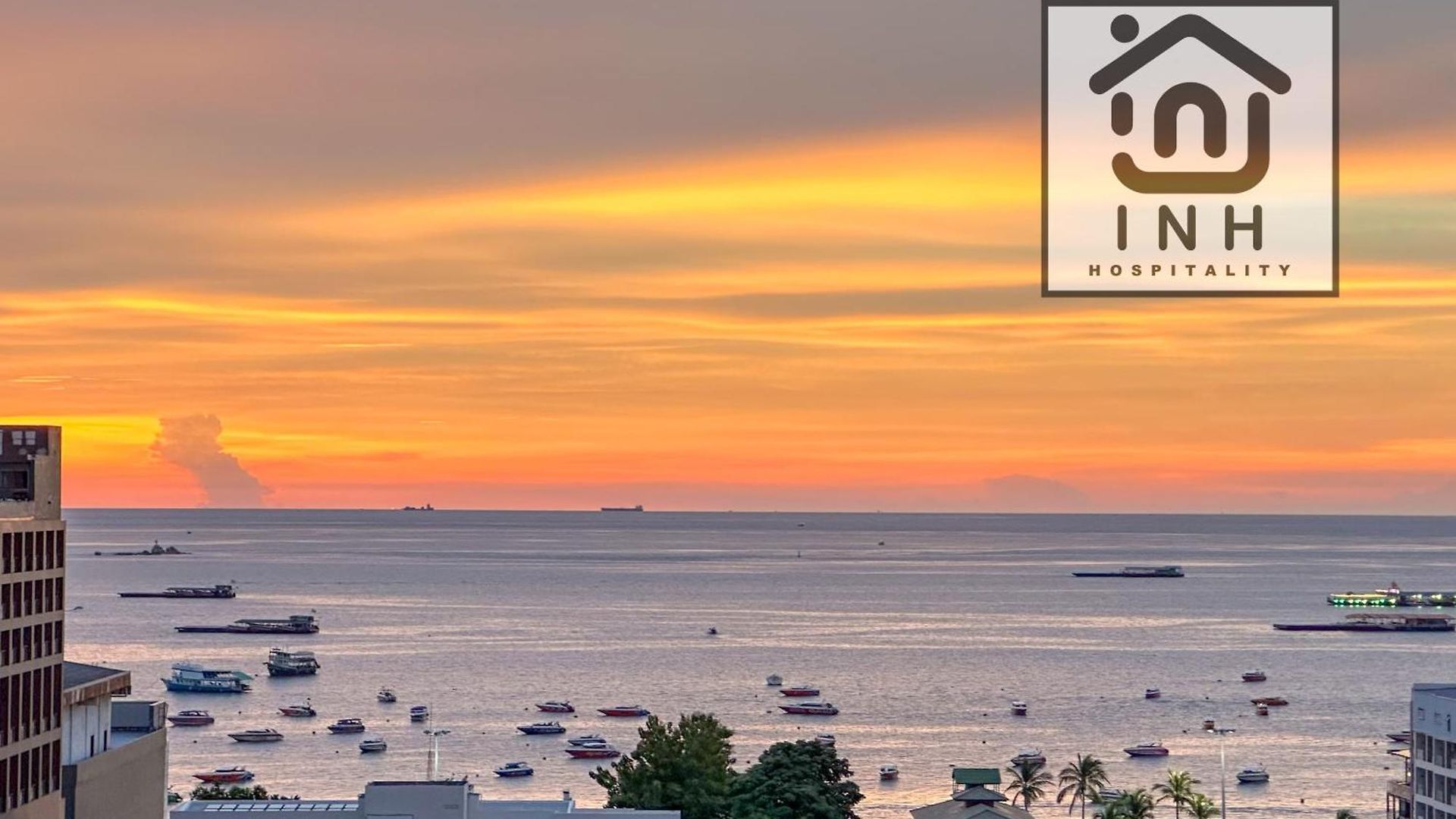อพาร์ตโฮเทล The Base Exclusive By Inh Global Pattaya