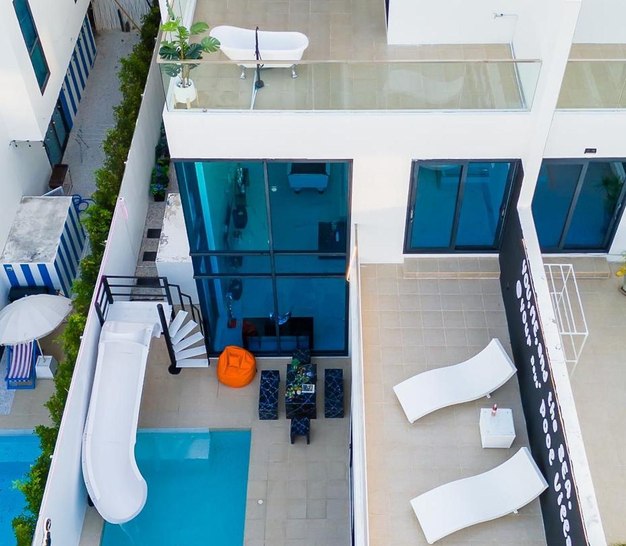 Your Days Pool Pattaya