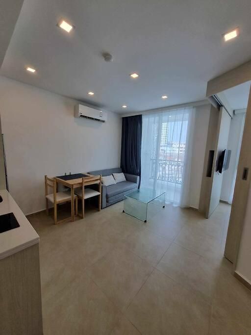 1bed Luxury With Pool & Gym Access Near Walking Street อพาร์ทเม้น Pattaya