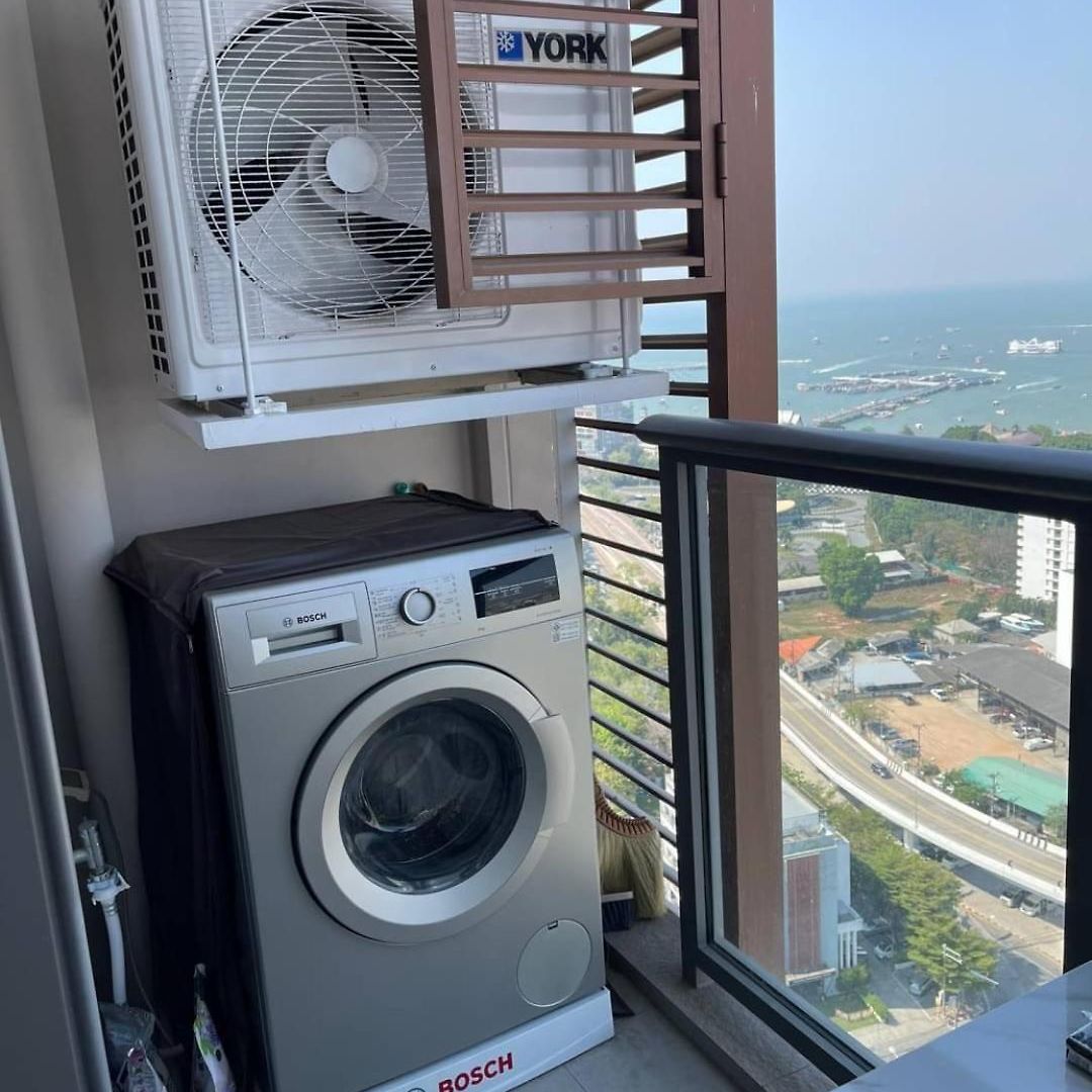 Unixx Seaview Pattaya
