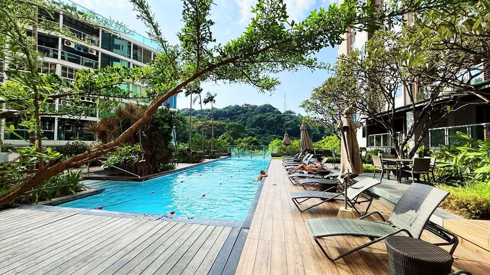 อพาร์ตโฮเทล Unixx Seaview Pattaya