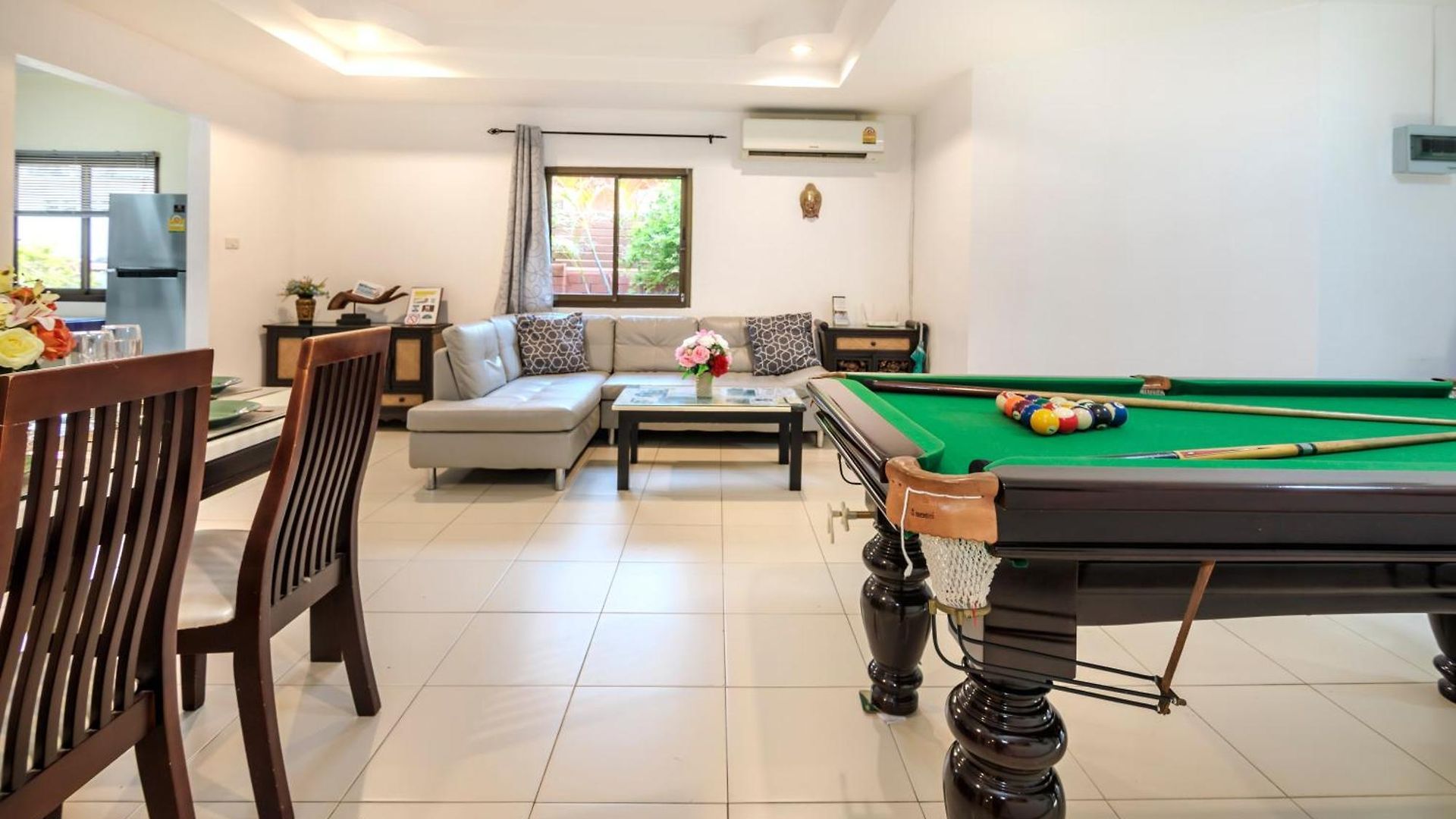 Garden Near Walking Street And Beaches Pattaya