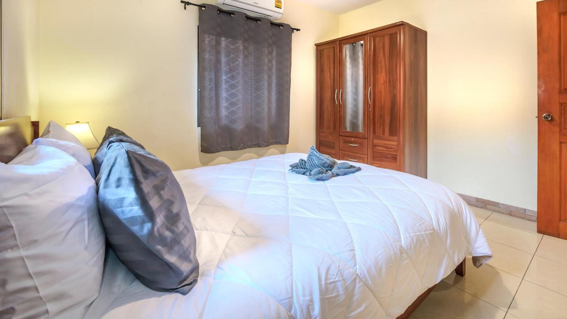 Garden Near Walking Street And Beaches * Pattaya
