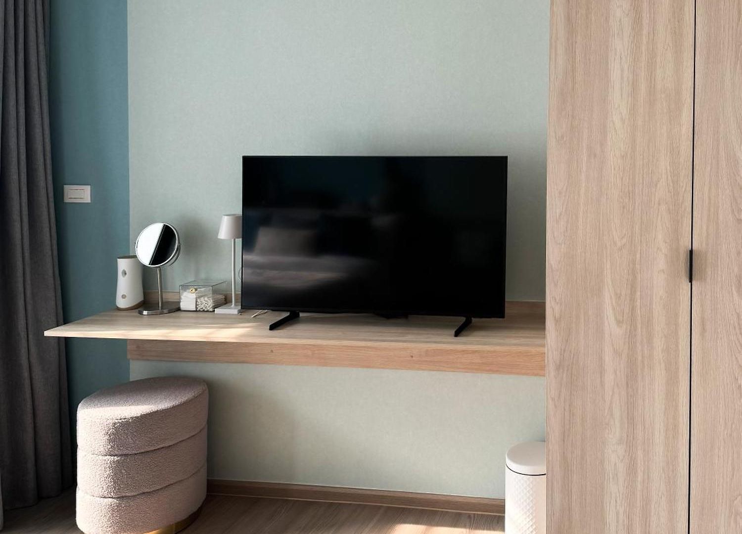 อพาร์ทเม้น Vuela Casa 2 *