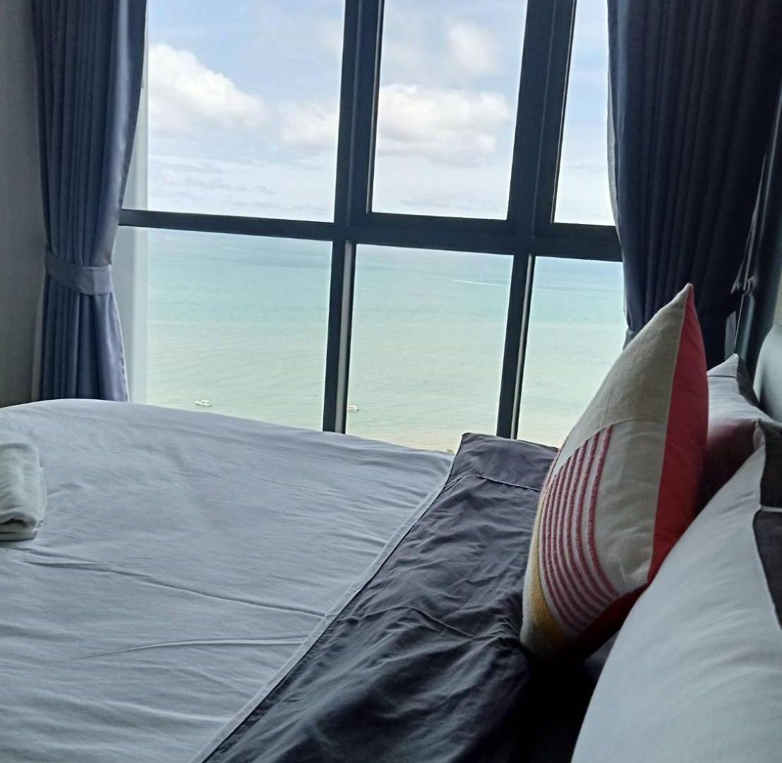 อพาร์ทเม้น Sea View At The Front - Breathtaking View