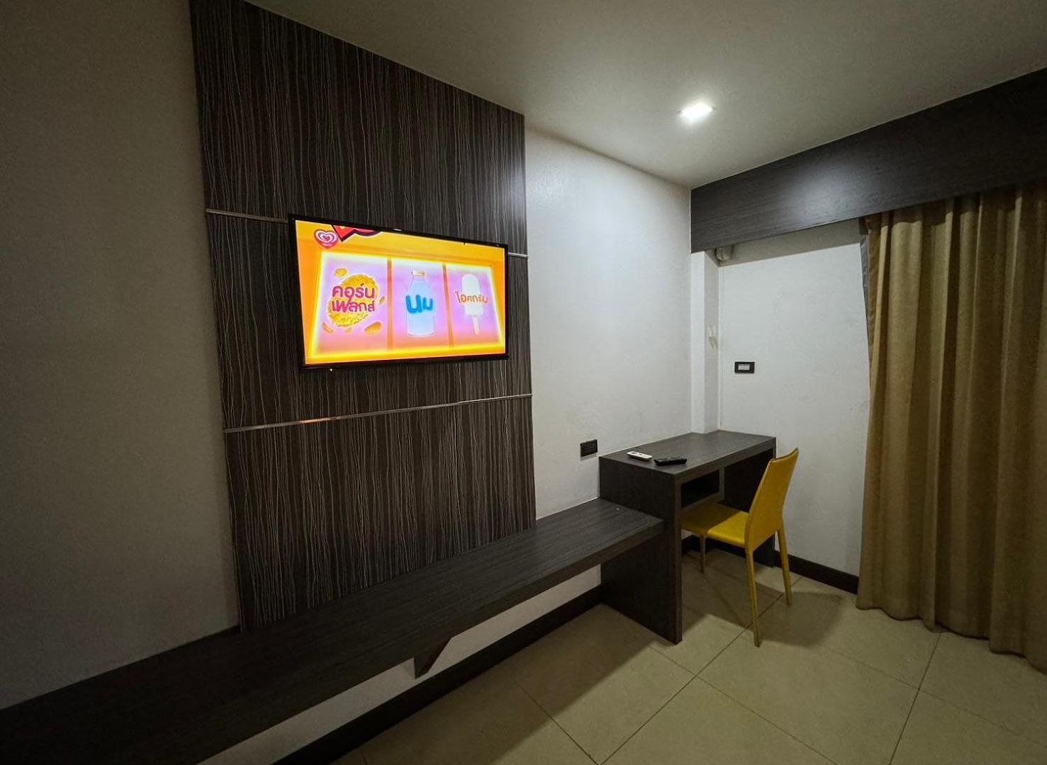 โรงแรม Mr.mac's Place 2*