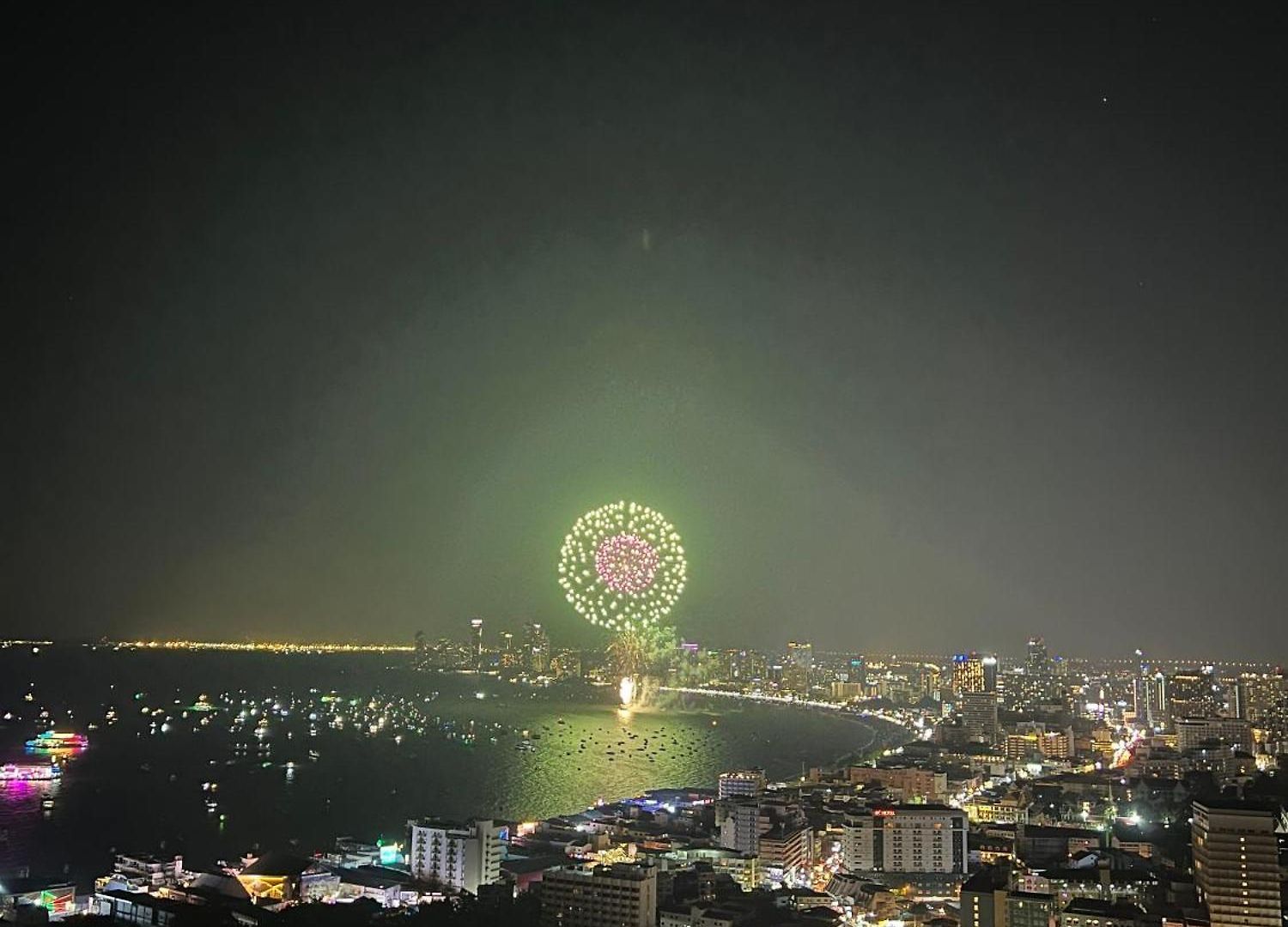 Unixx Seaview อพาร์ตโฮเทล