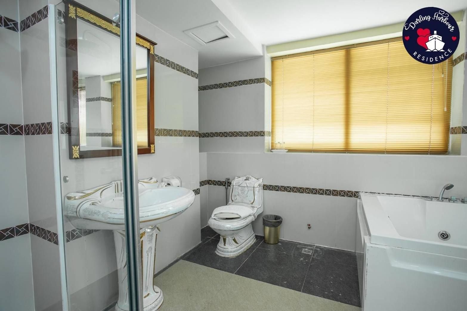 โรงแรม Darling Harbour - South 4*