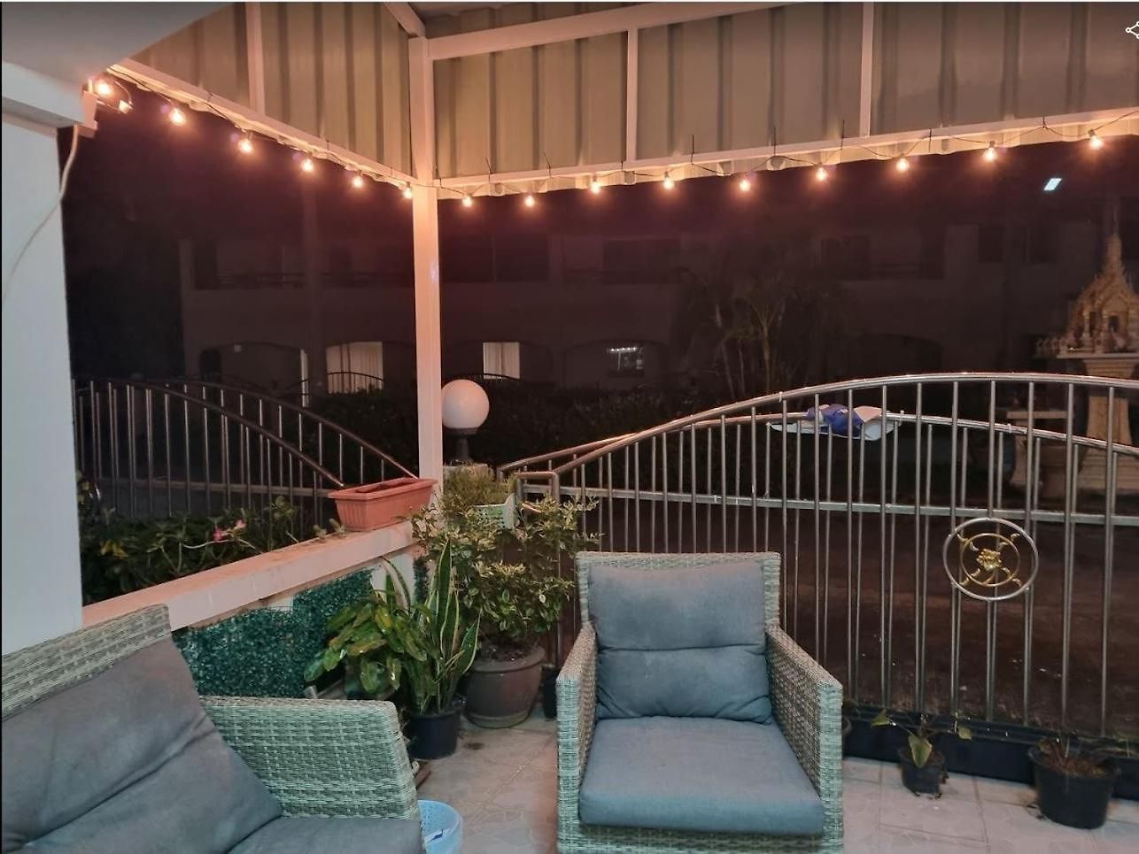 3 Bedroom Renovated House With In - And Outdoor Jacuzzi วันหยุดที่บ้าน