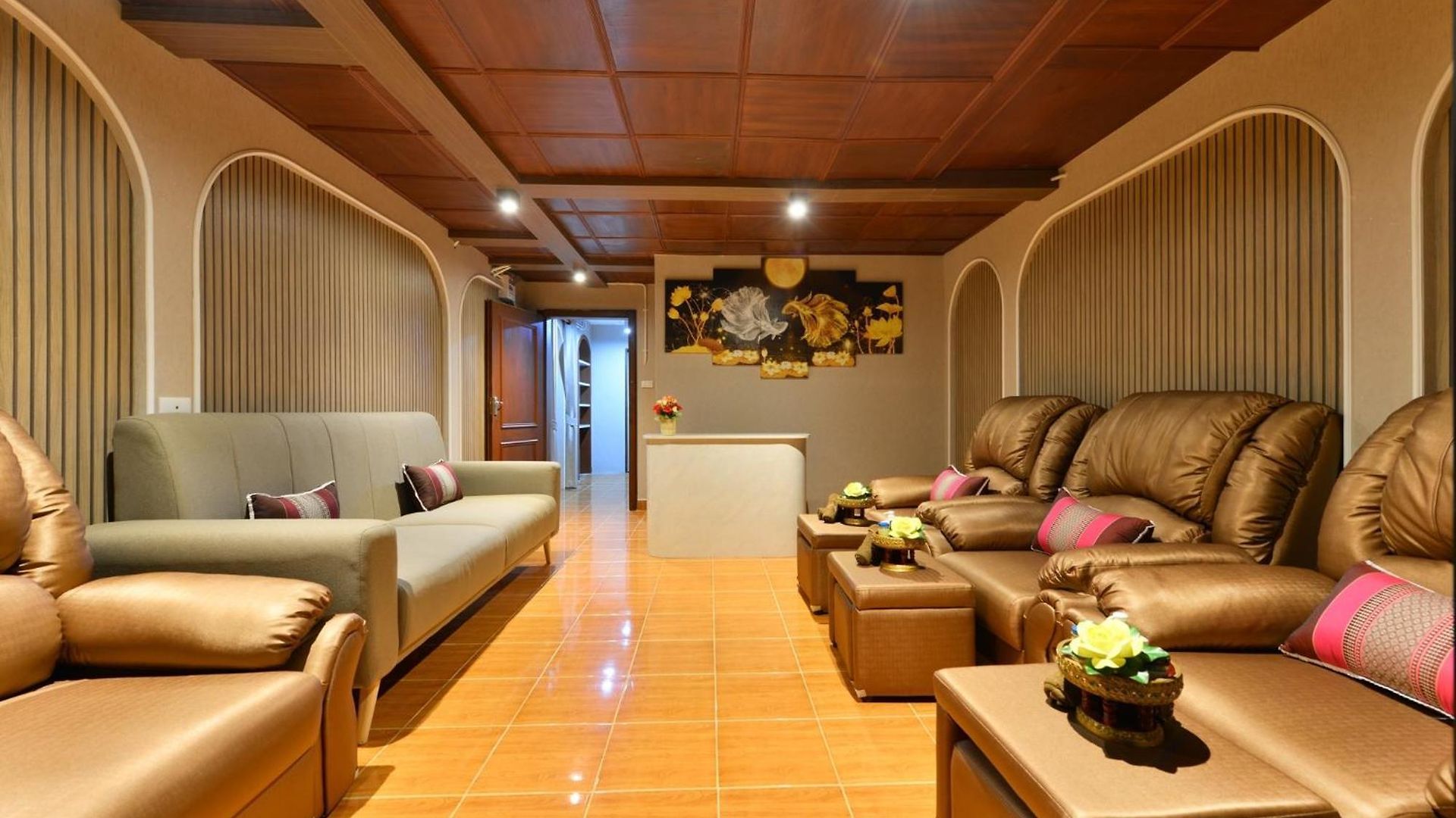โรงแรม Kastel Pattaya
