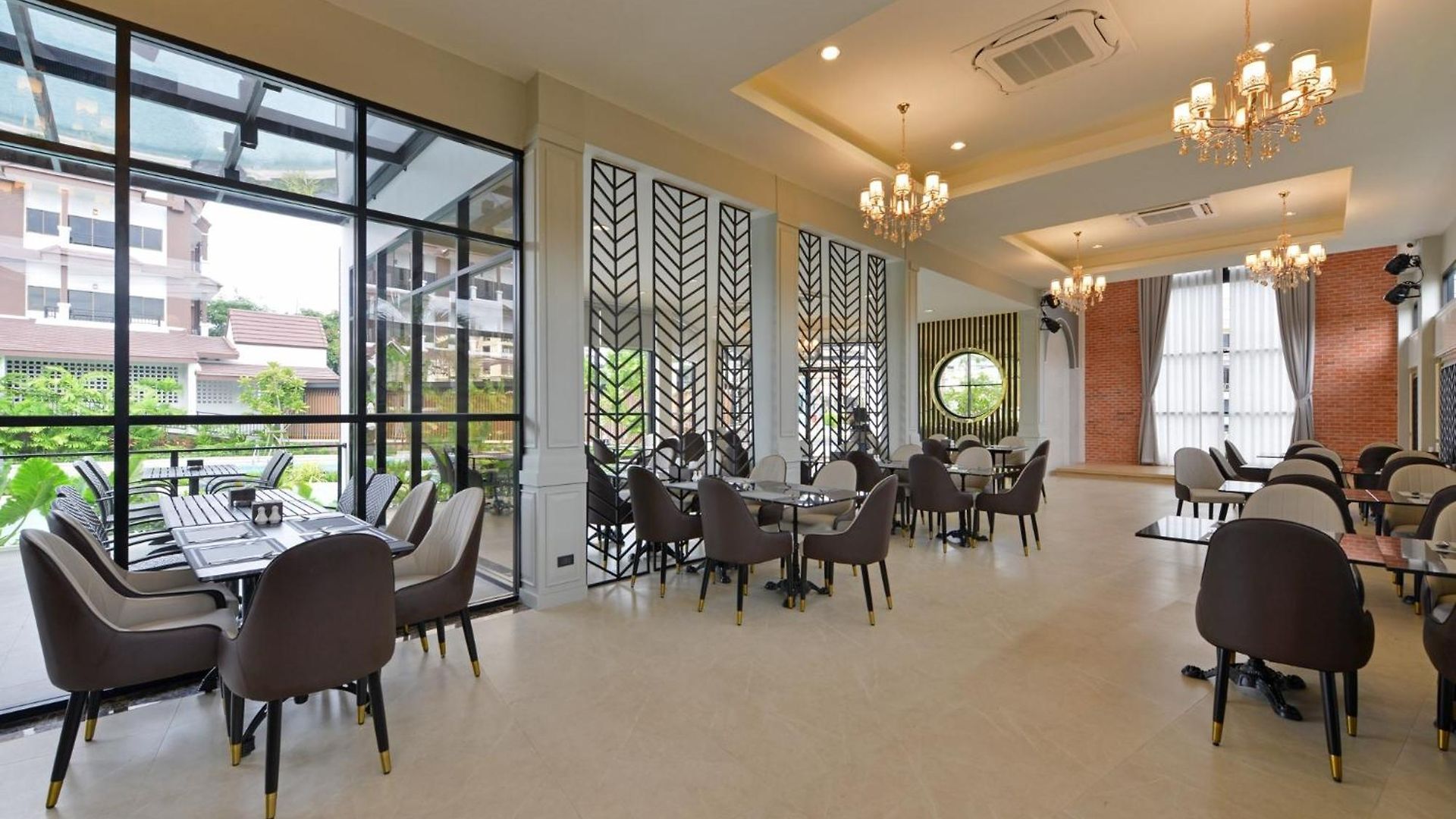 โรงแรม Kastel Pattaya