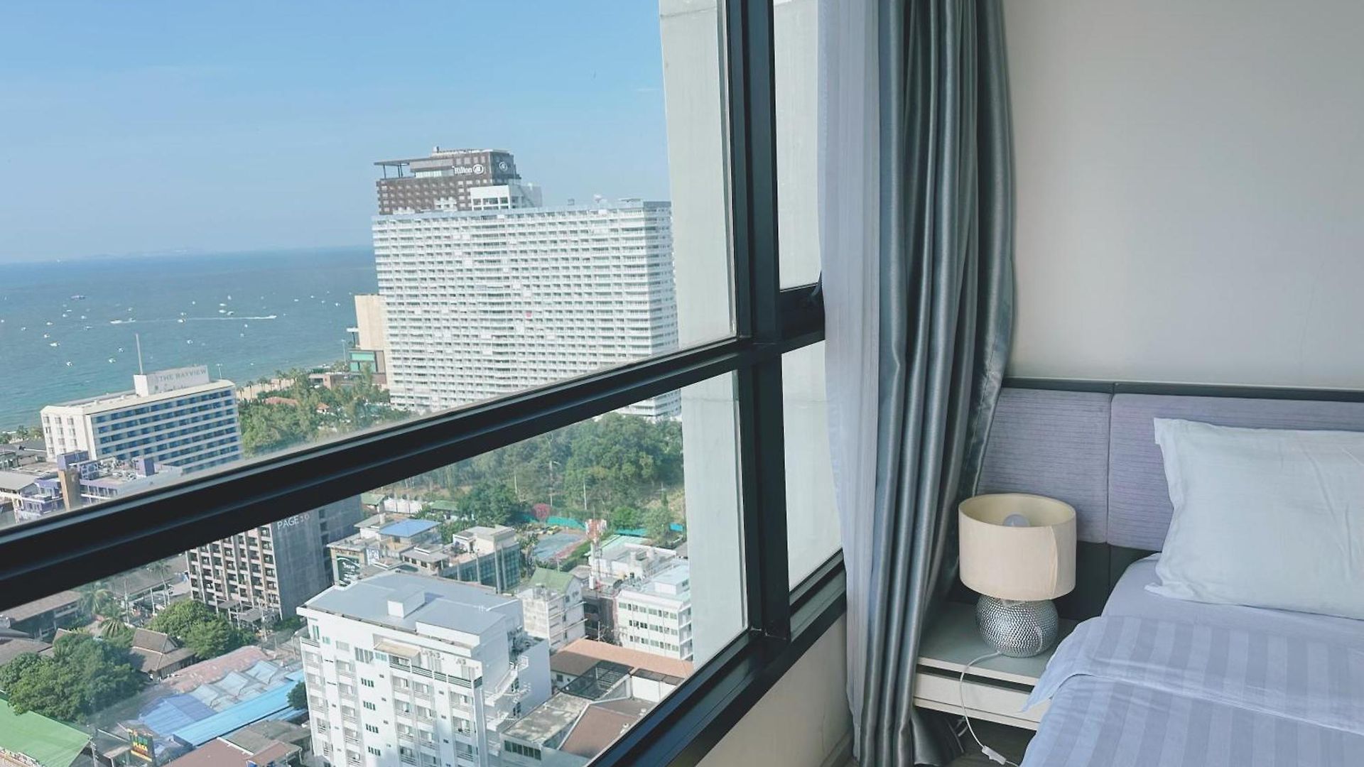 The Base Near Festival * Pattaya