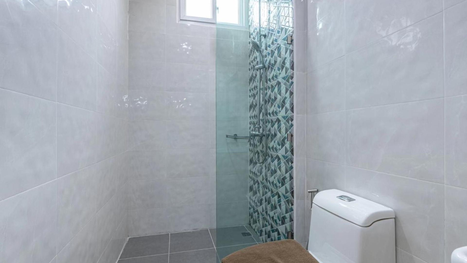 5 Bedrooms Modern Pool Pattaya