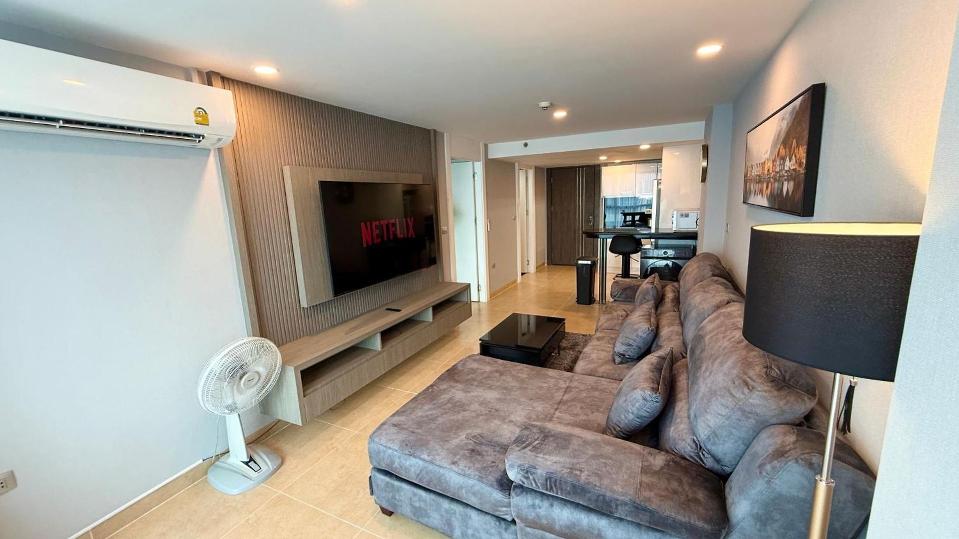 อพาร์ทเม้น Large Luxury - Centre - Centara Avenue, Pool View - 805 Pattaya