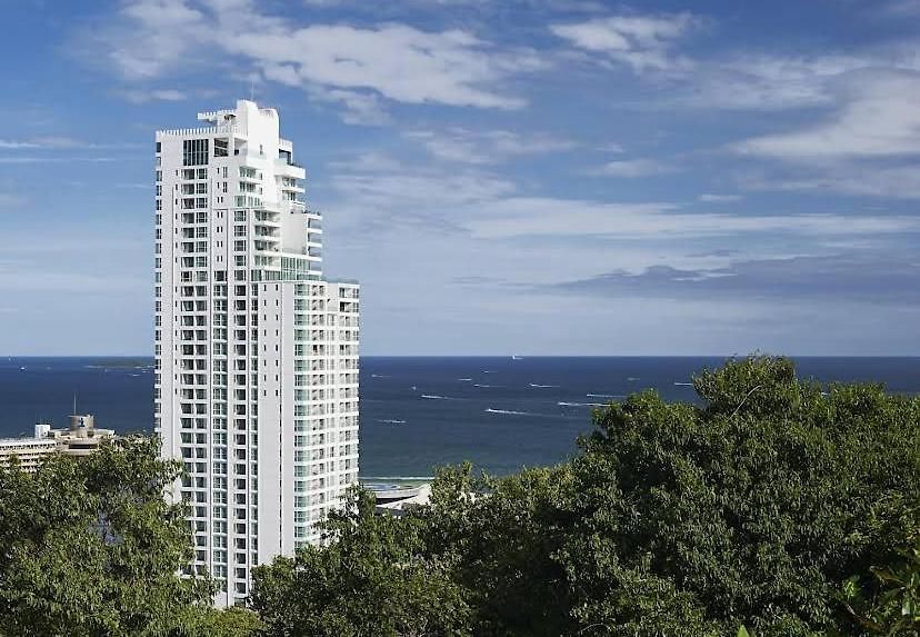 Hill And Super Seaview อพาร์ทเม้น Pattaya
