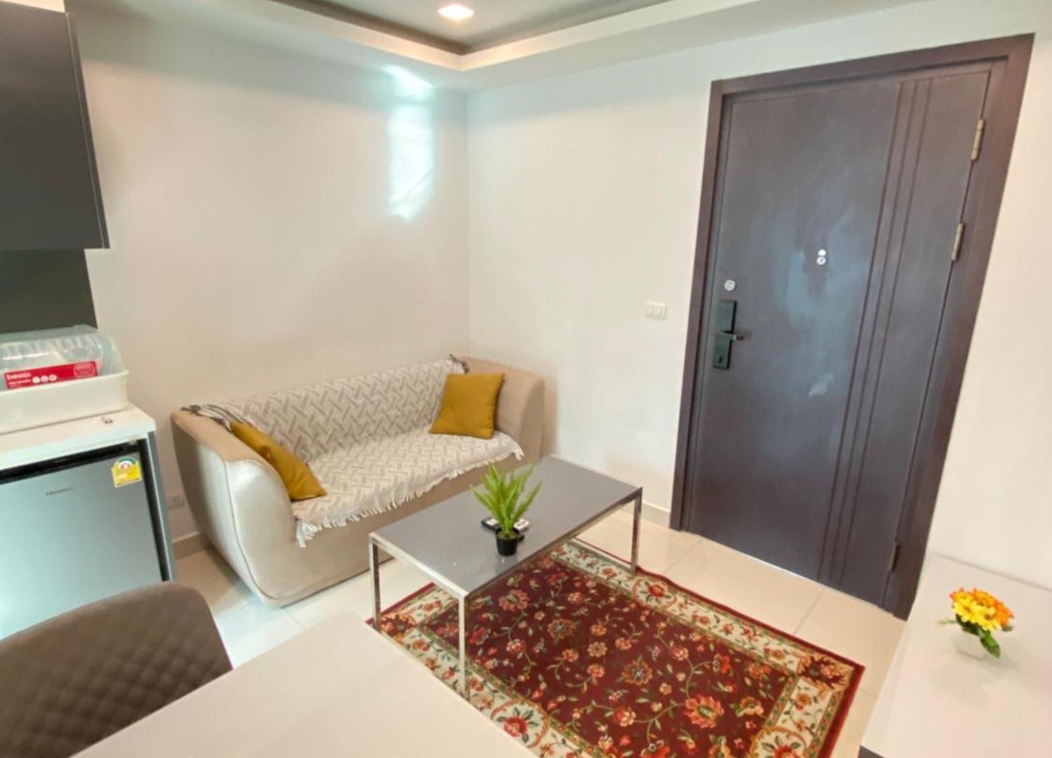 Arcadia Continental Pool View Apartment