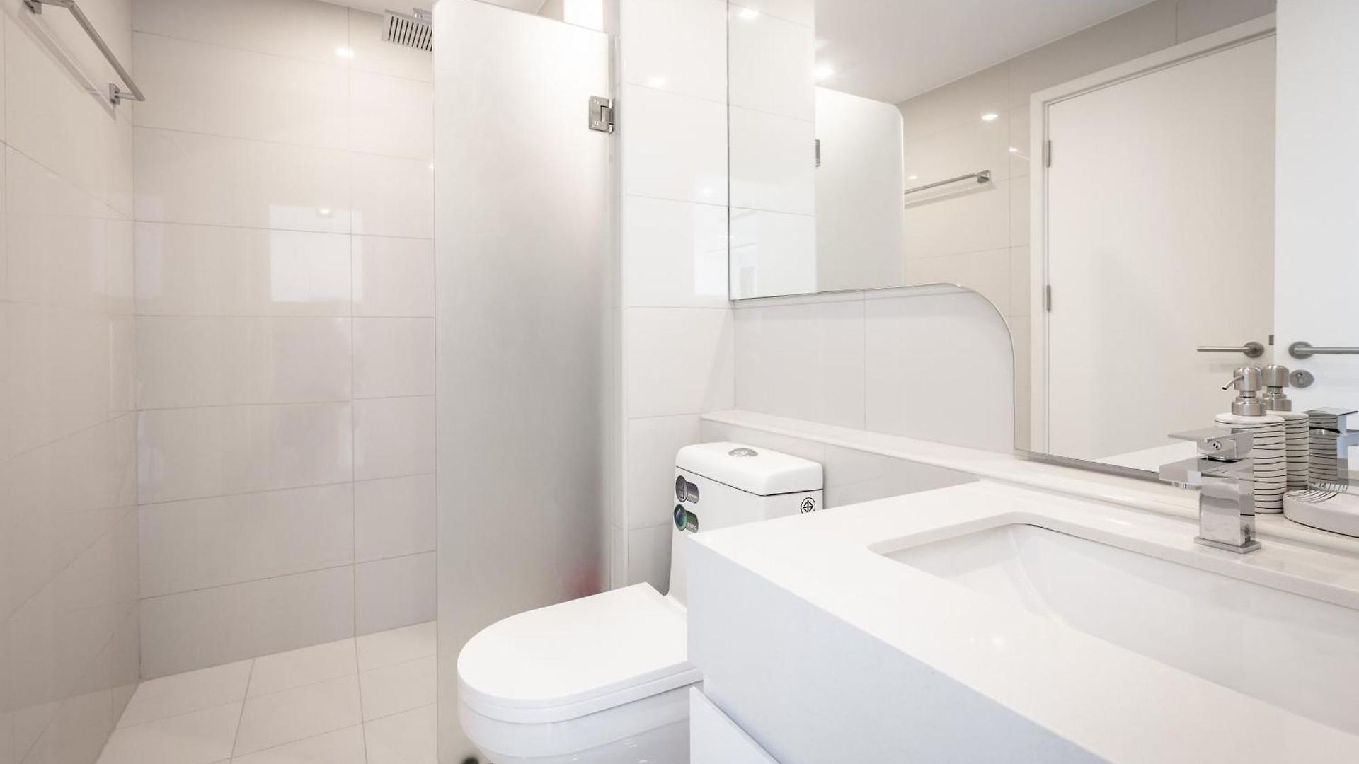 Apartment New Superb One-bedroom In The Heart Of