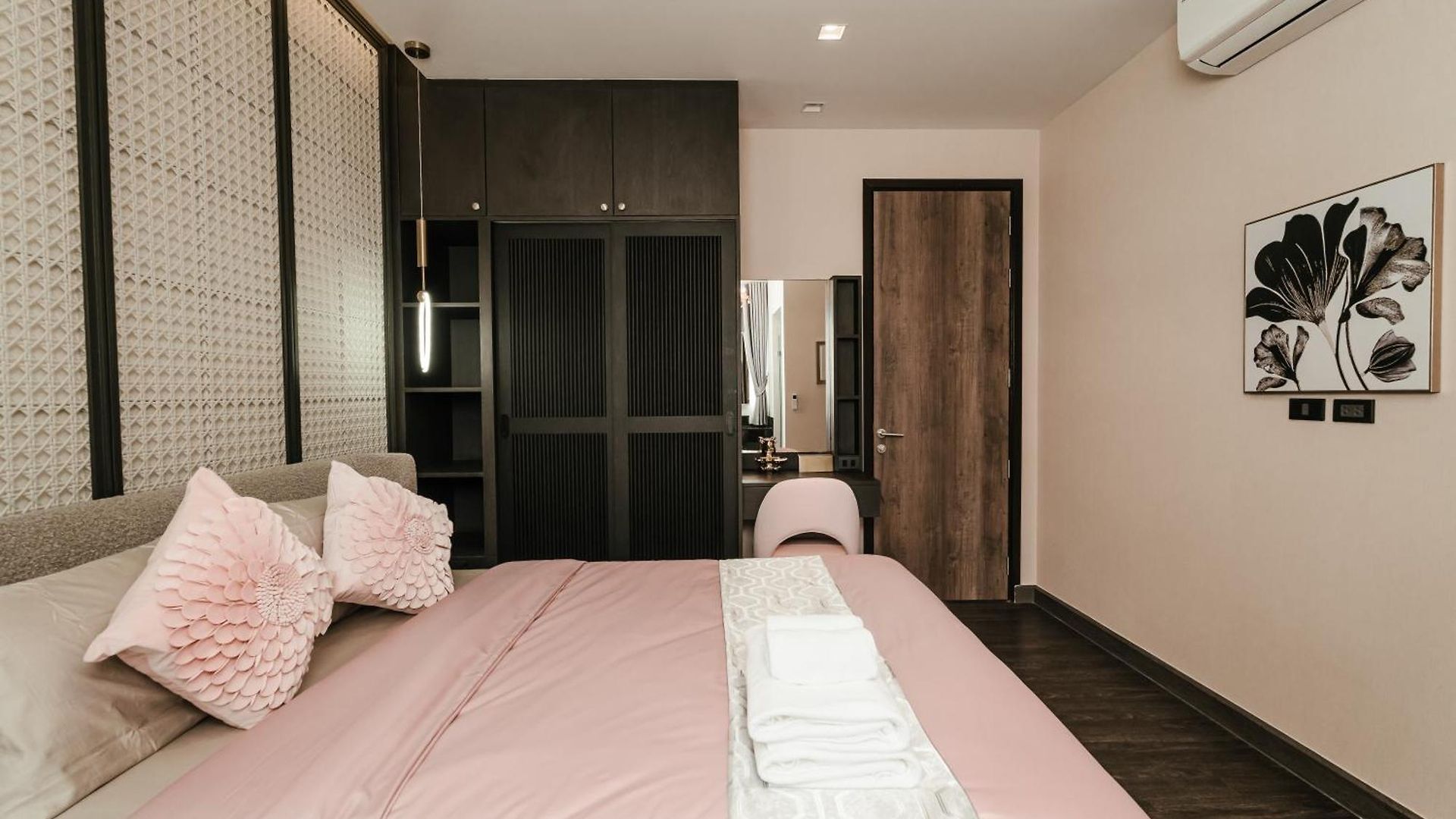 วิลล่า Viola & Olivia Pool Villa, Pattaya
