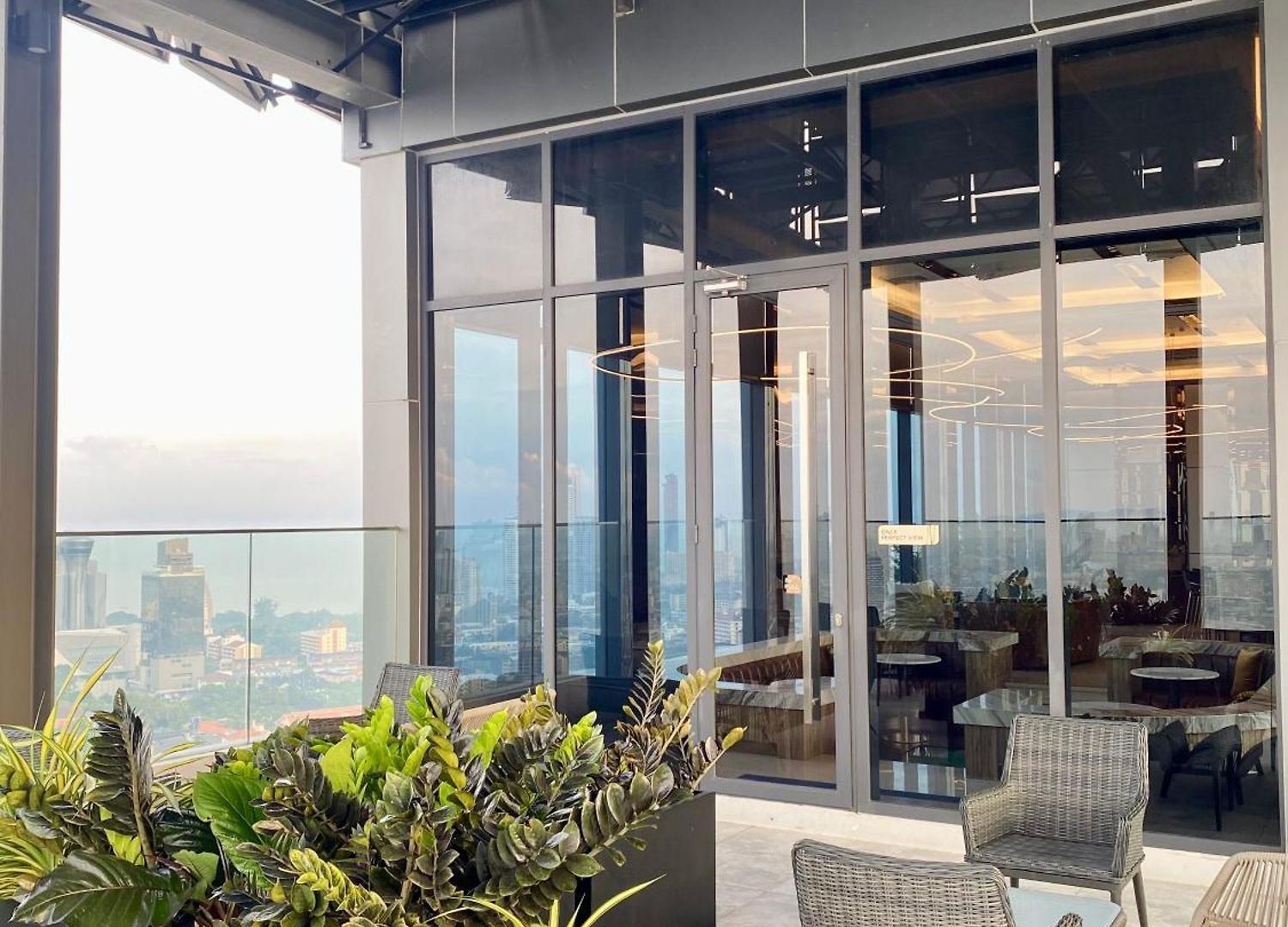 Comfort With Seaview Panorama Pool