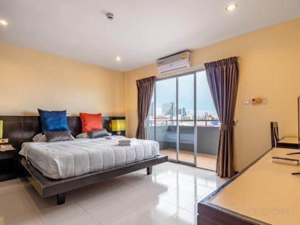 Tycoon Place Garden โรงแรม Pattaya