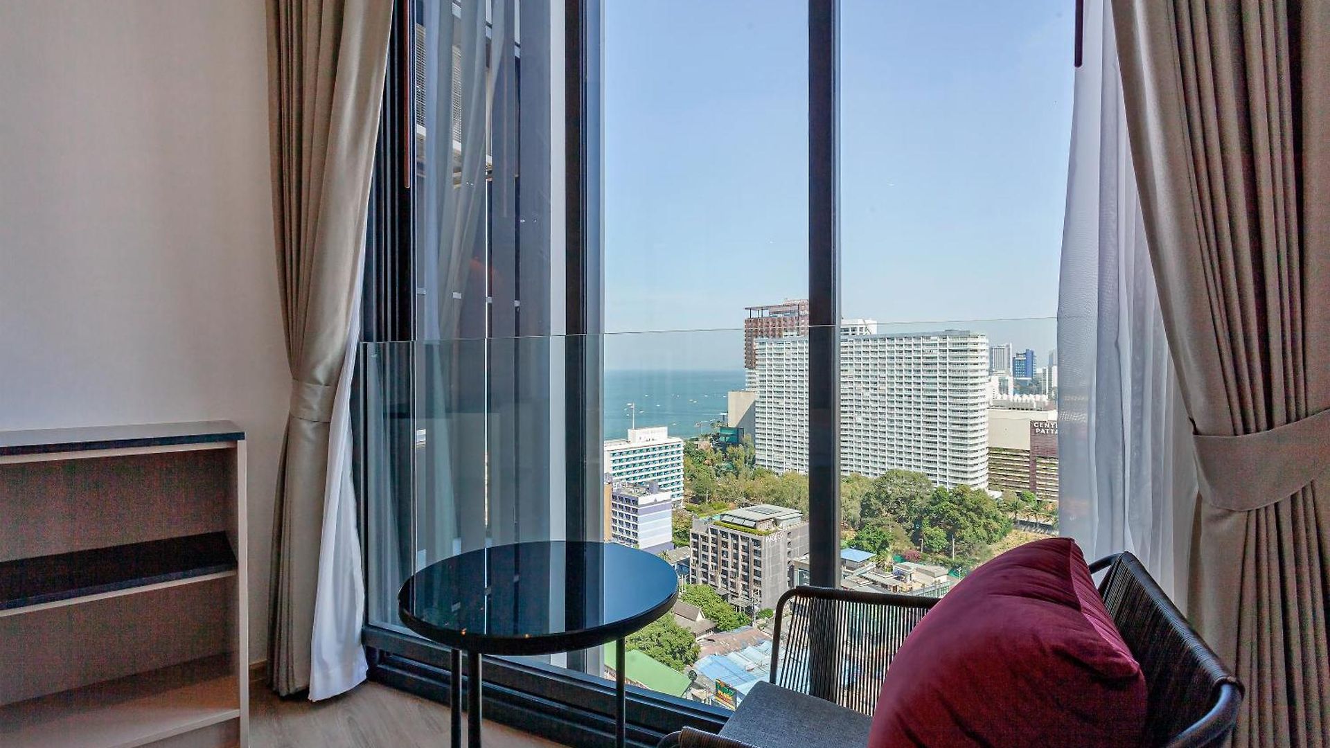 Edge Sea View High Floor 23,26