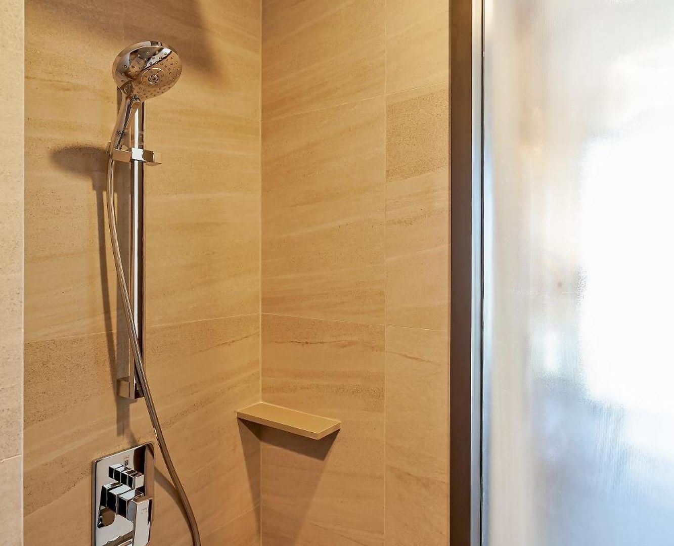 Edge Sea View High Floor 23,26