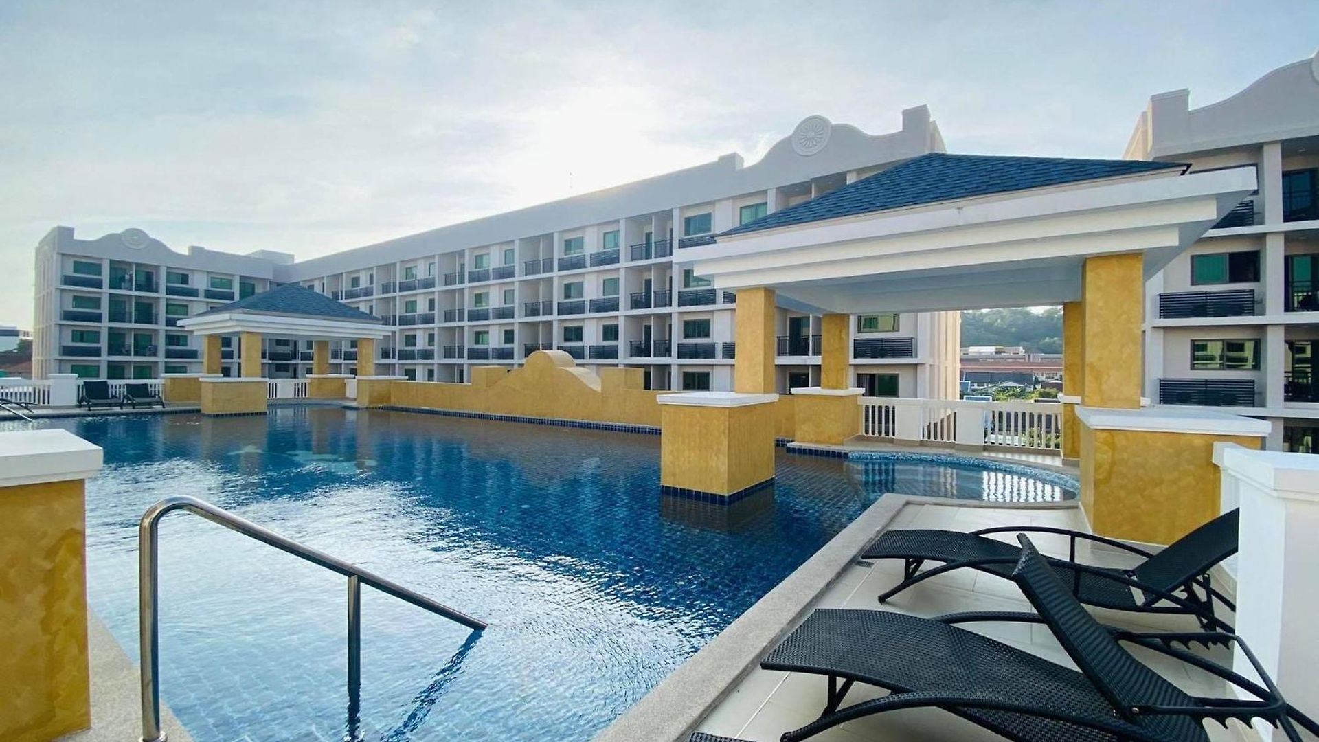 อพาร์ทเม้น Arcadia Con Pattaya