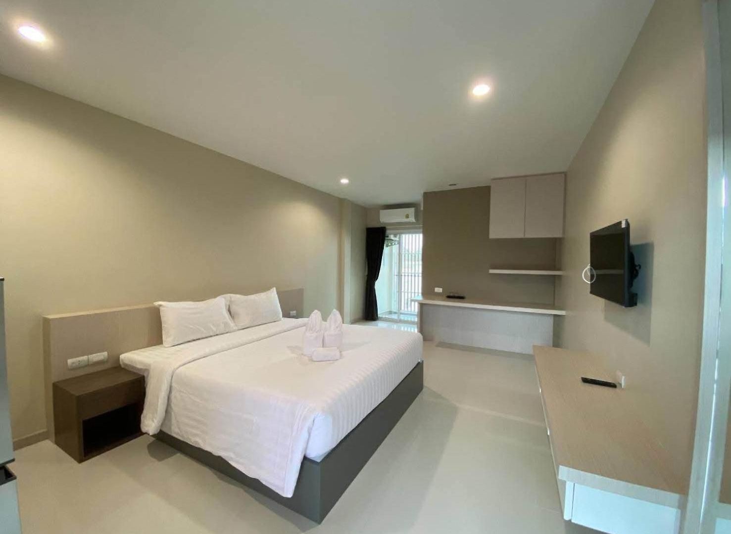 ลา รูท เรสซิเดนซ์ พัทยา โรงแรม 3*